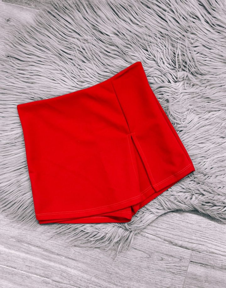 SHORT POLLERA CREPE TAJO - ROJO