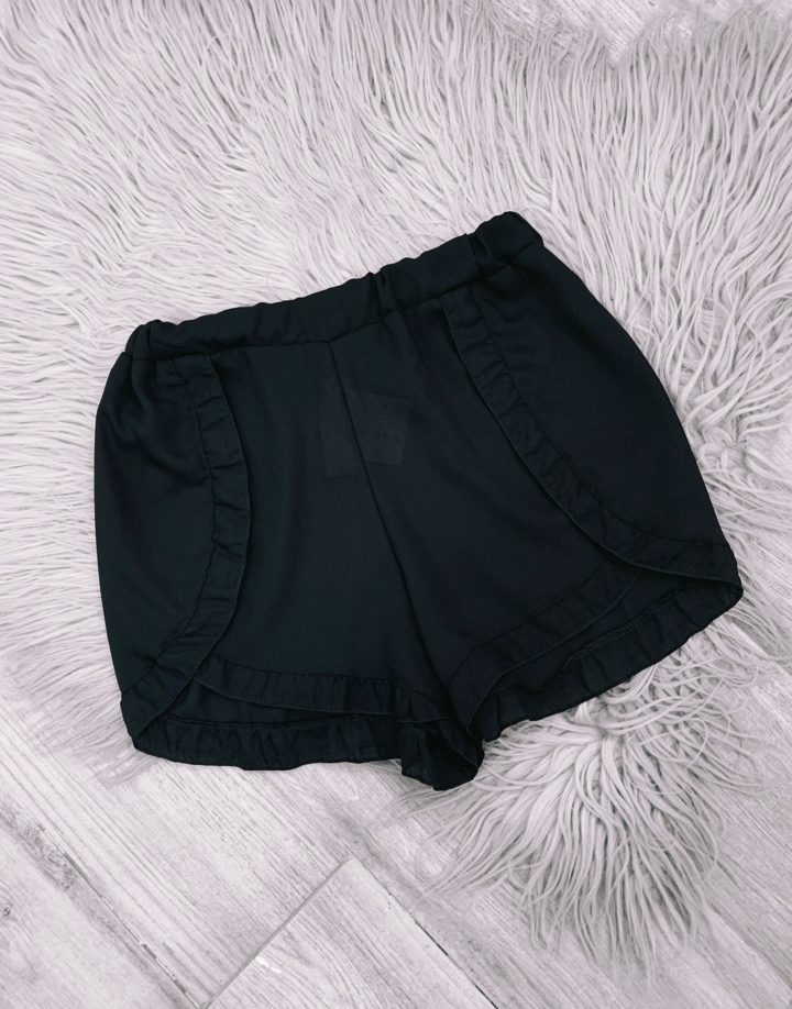 SHORT VOLADOS - NEGRO