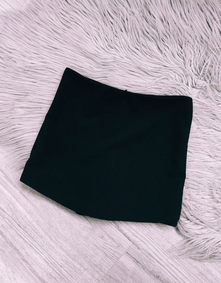 SHORT POLLERA ENTERO - NEGRO