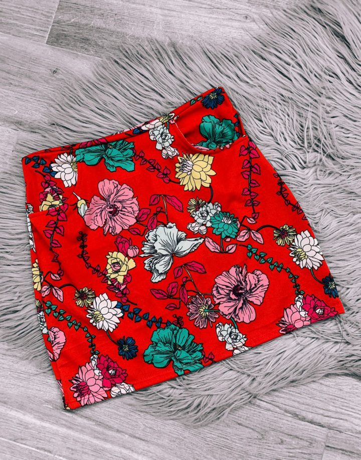POLLERA FLORES - ROJA