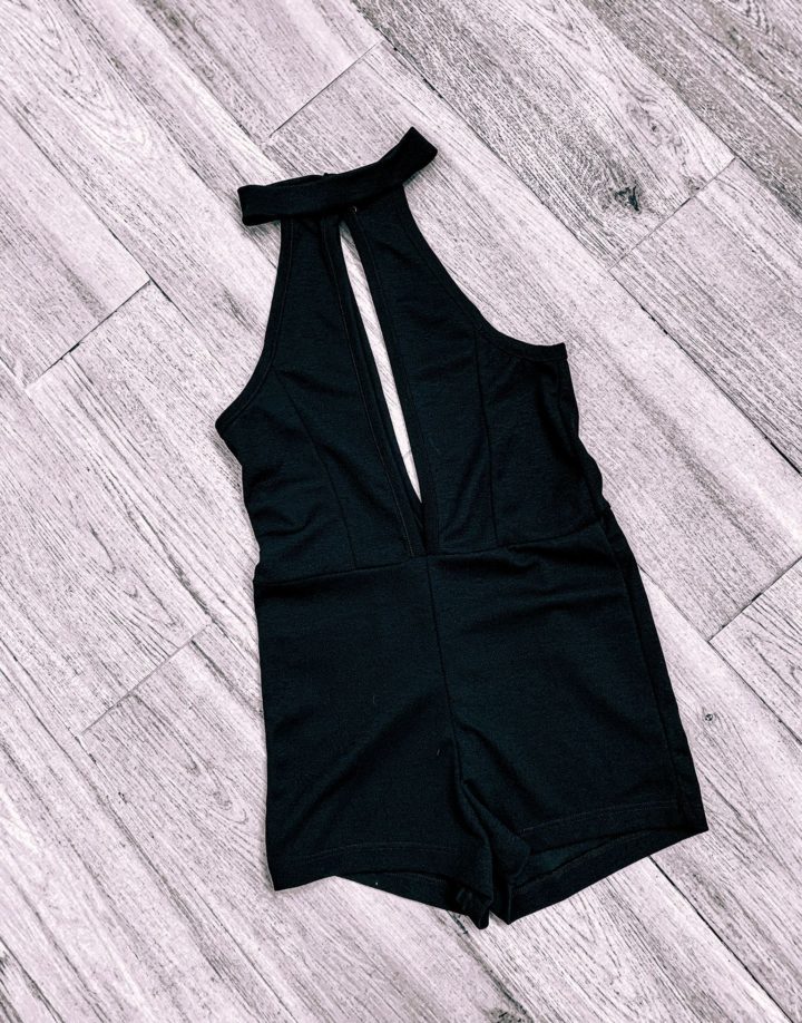 MONO ESCOTE DE CREPE NEGRO - TALLE XS