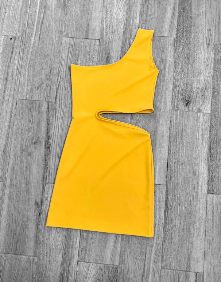 VESTIDO OPEN CREPE - MAIZ