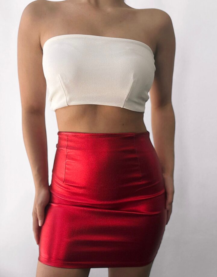 POLLERA METALIZADA ROJA