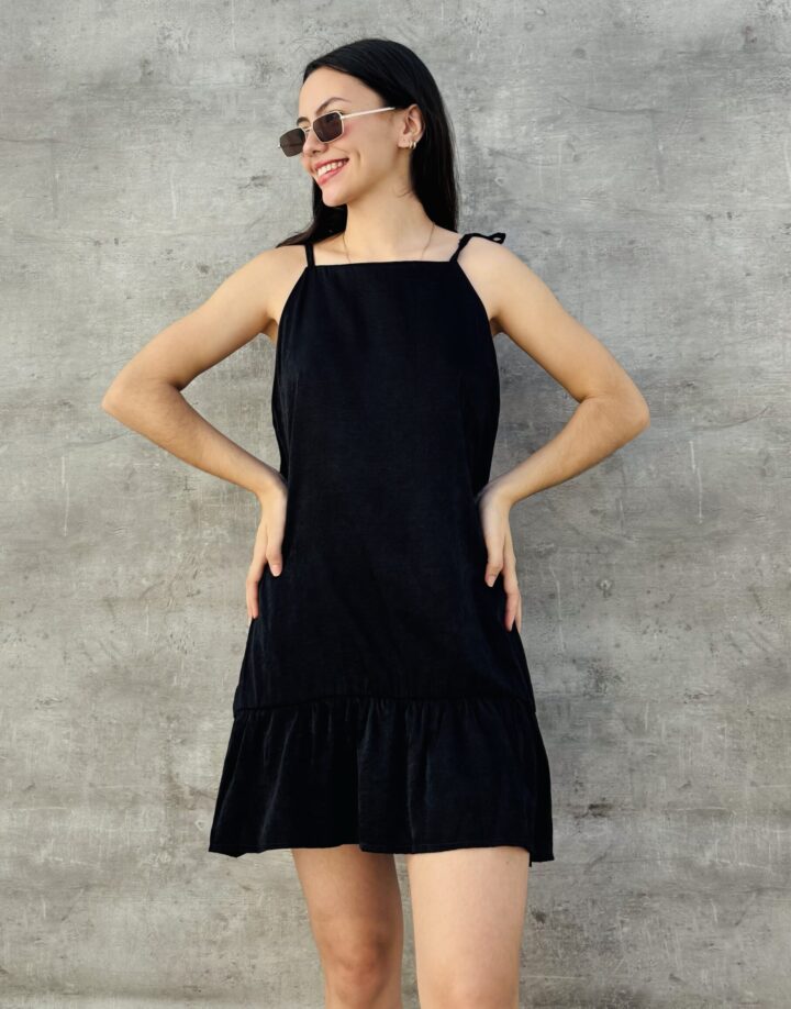 VESTIDO HALTER CORTO SATINADO - NEGRO