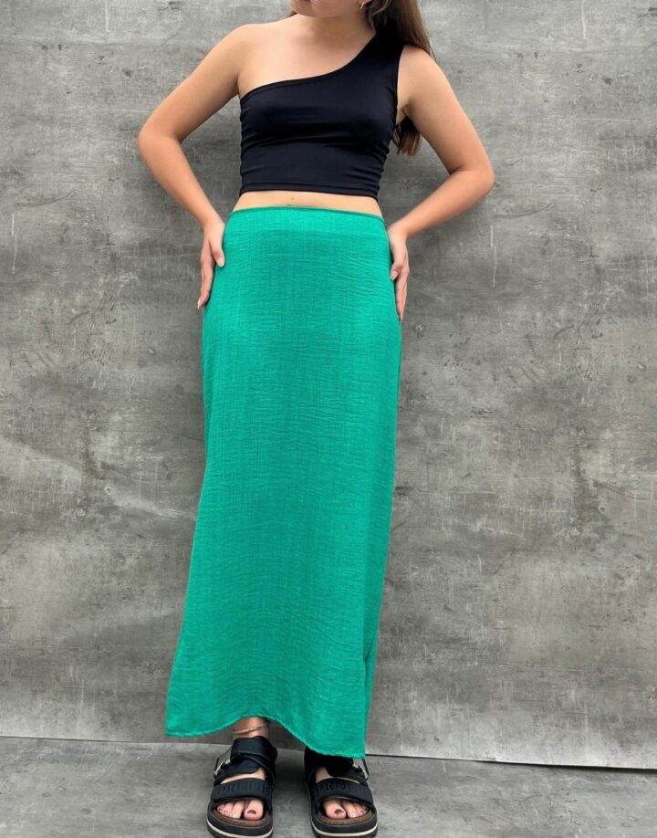 POLLERA LARGA VERDE
