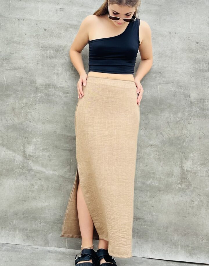 POLLERA LARGA CAMEL