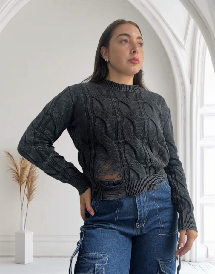 SWEATER IRON NEGRO