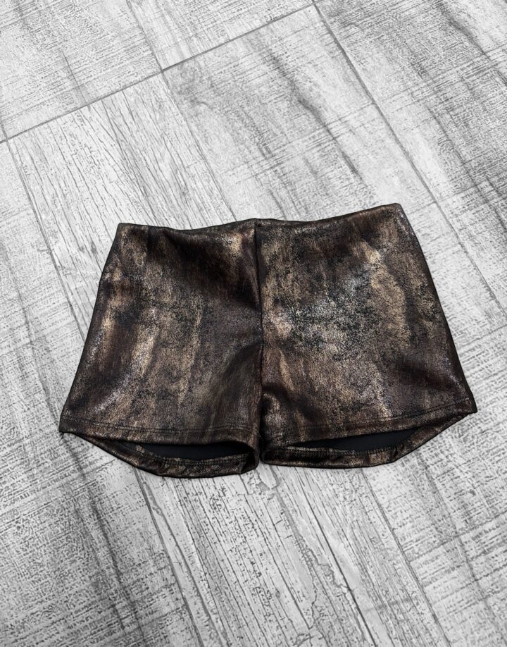 SHORT TIRO BAJO MILENA - METALIZADO CON DORADO