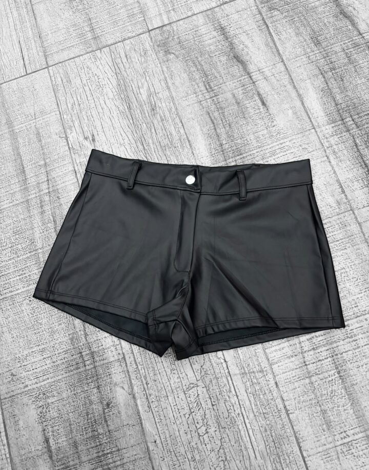 SHORT ENGOMADO LUCIA