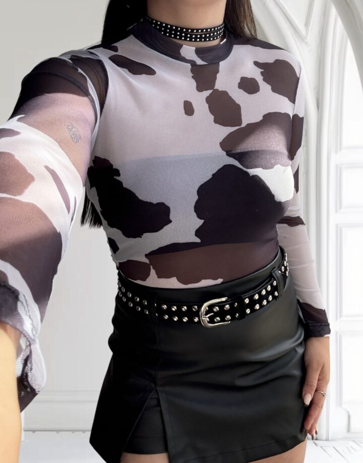 BODY TULL COW NEGRO