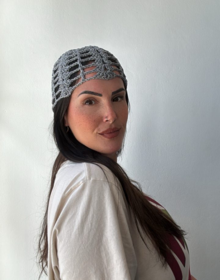 MESH HAT GRIS OSCURO BRILLOSO