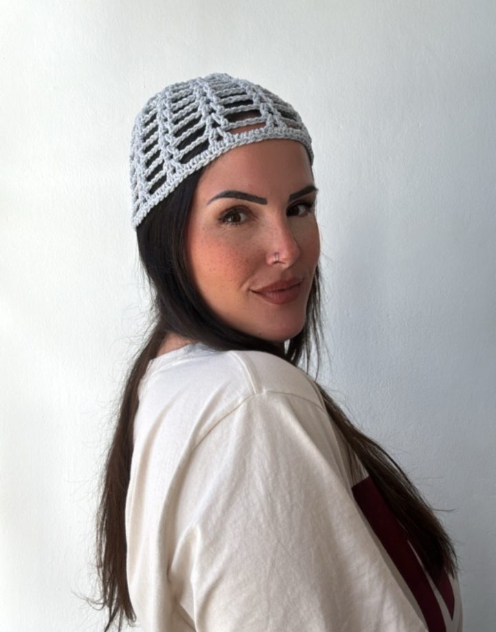 MESH HAT GRIS BRILLOSO