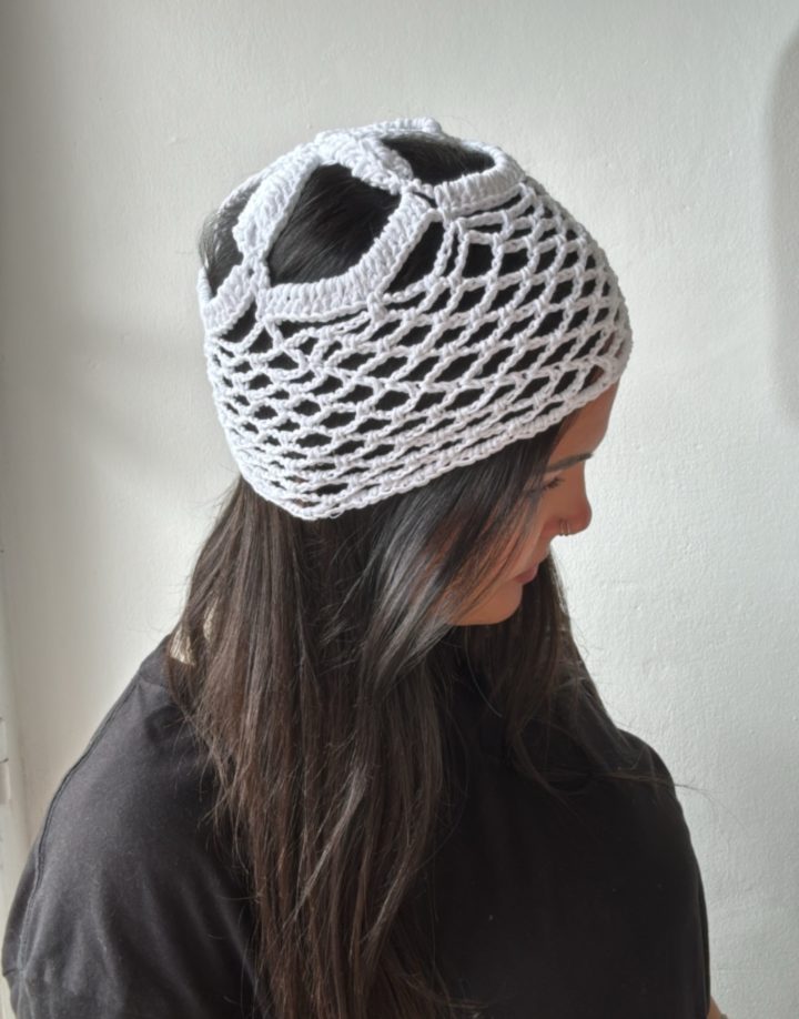 MESH HAT FLOR BLANCO