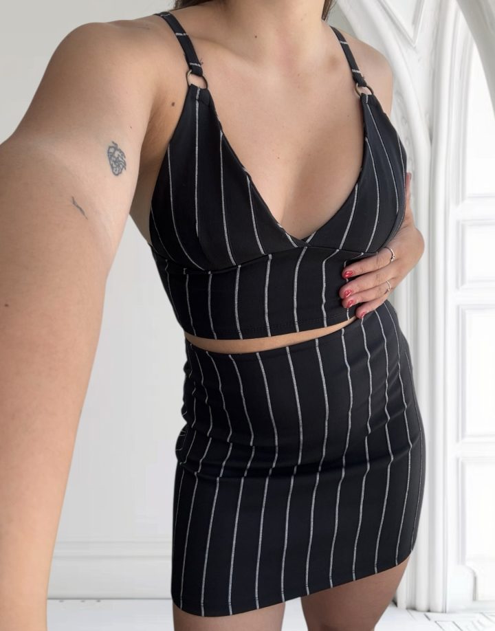 POLLERA SAONA - NEGRO
