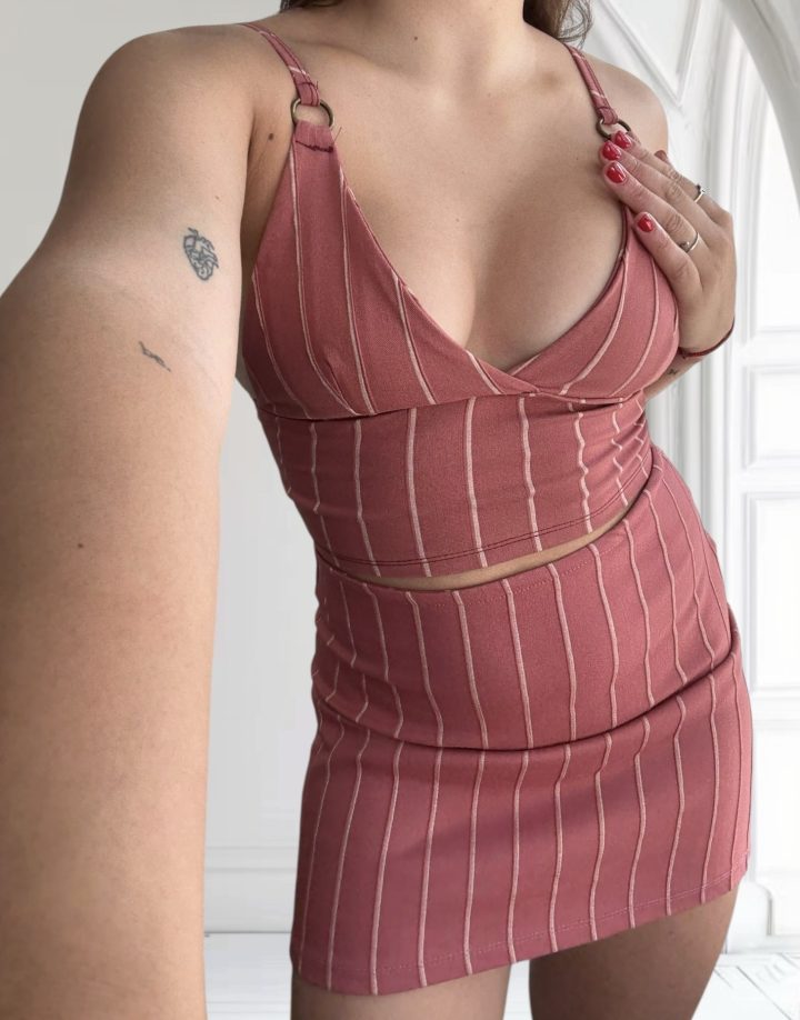 POLLERA SAONA - ROSA