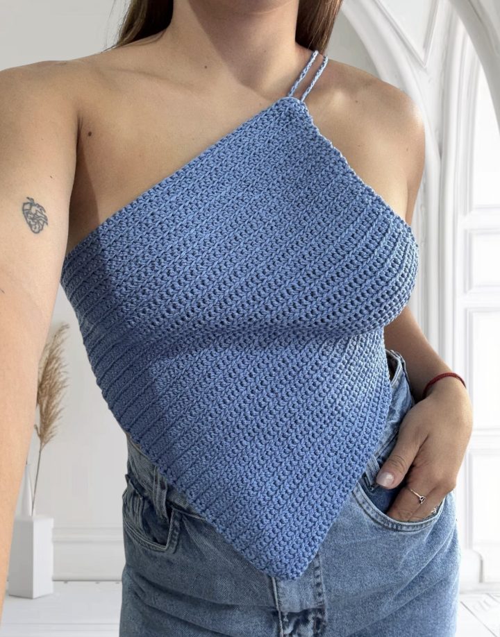 TOP CROCHET - AZUL CELESTE