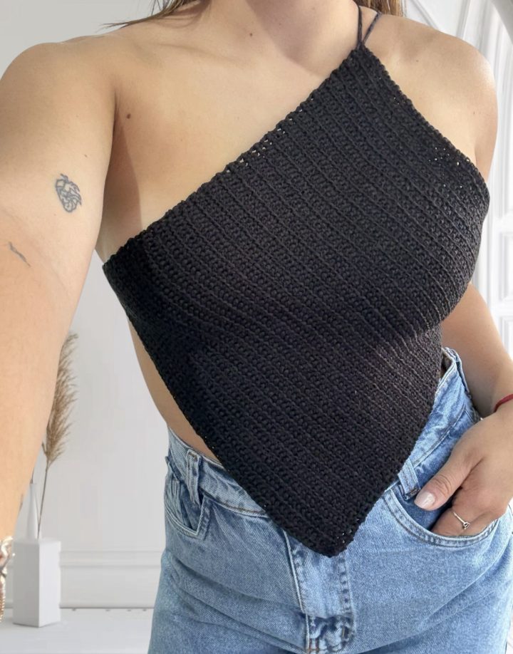 TOP CROCHET - NEGRO