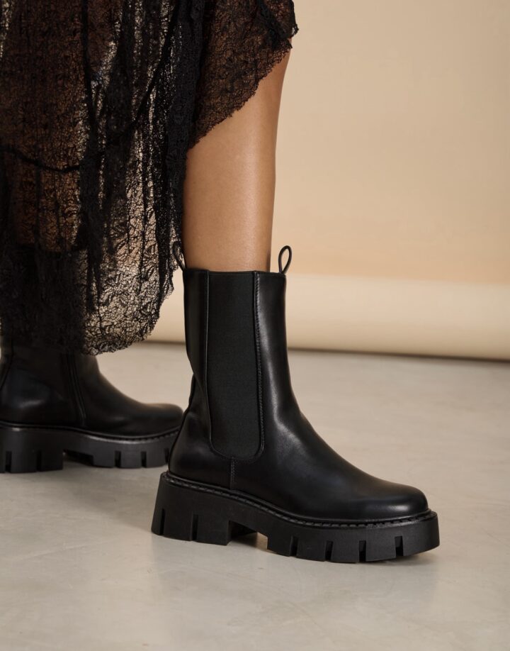 BOTAS BORCEGO CON ELASTICO Y CIERRE – COD XL97 NEGRO