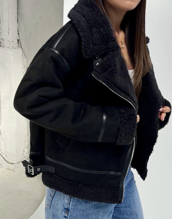 CAMPERA GAMULAN NEGRO- cod tg09