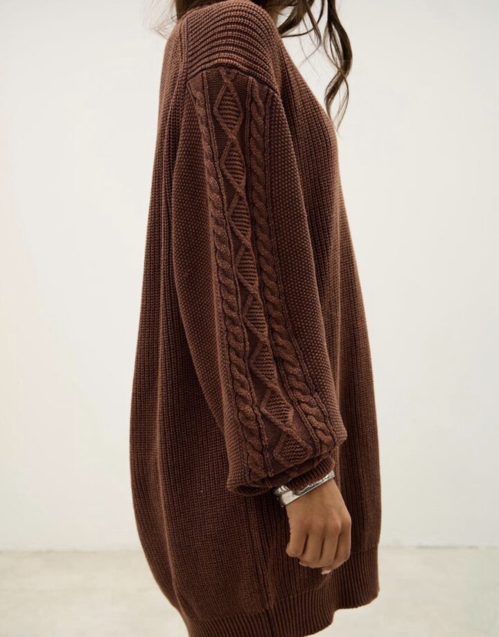 VESTIDO TEJIDO ABRIGADO – CHOCOLATE
